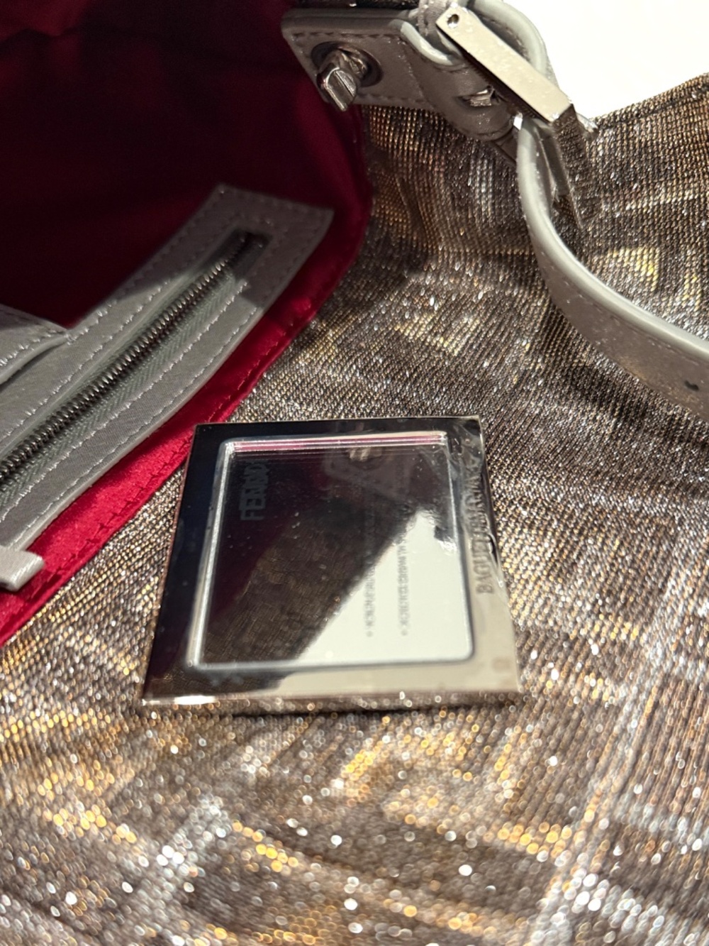 Fendi Baguette - Picture 3 of 11
